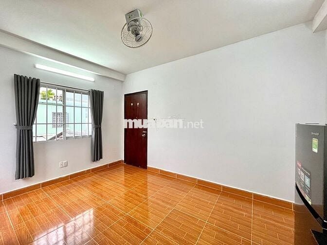 PHÒNG XỊN, NỘI THẤT ĐẦY ĐỦ CỬA SỔ THOÁNG ĐỘC LẬP CẠNH CHỢ TÂN HƯƠNG