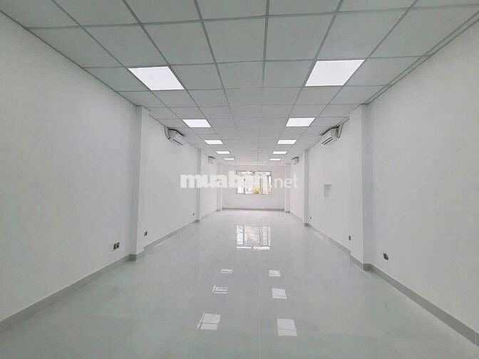 Nhà mặt tiền Thành Thái Quận 10