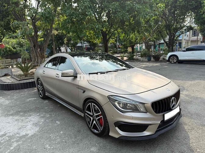 Mercedes CLA45 AMG 2015