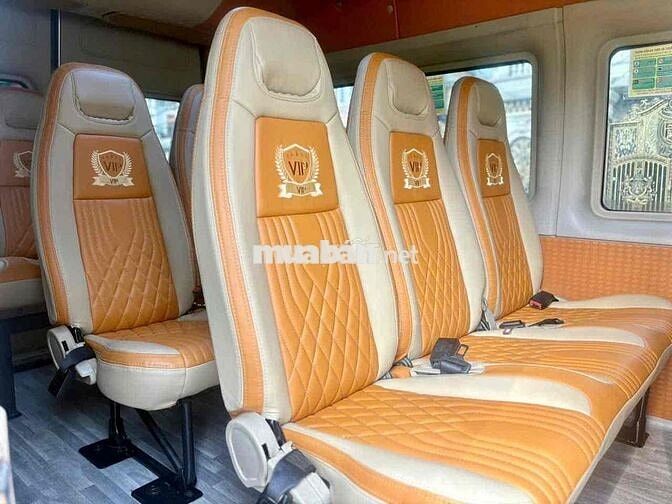 TRAINSIT 2013 luxury XE DỊCH VỤ NỒI ,RẤT ĐẸP