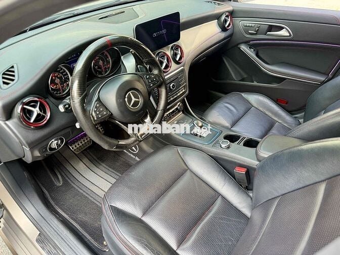 Mercedes CLA45 AMG 2015