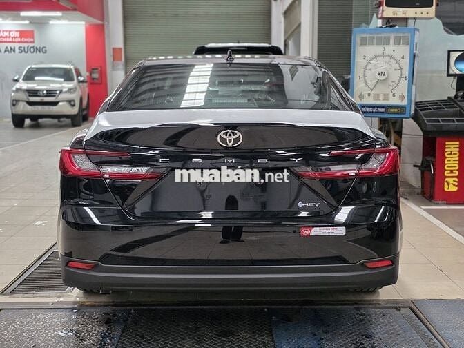 Toyota Camry 2025 2.5 HEV Hybrid TOP HỖ TRỢ 100%TB