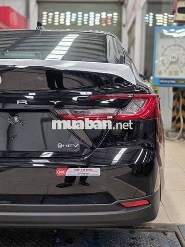 Toyota Camry 2025 2.5 HEV Hybrid TOP HỖ TRỢ 100%TB