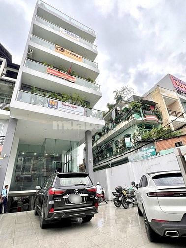 DÒNG TIỀN 6 TỶ NĂM - TOÀ NHÀ 3100M2 SÀN