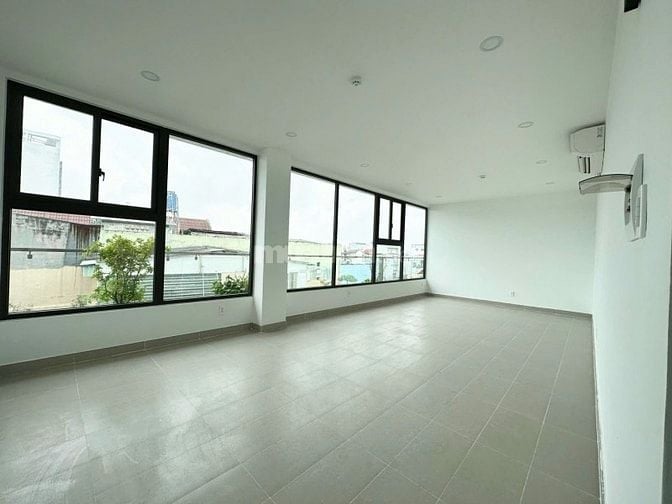 DÒNG TIỀN 6 TỶ NĂM - TOÀ NHÀ 3100M2 SÀN