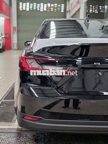 Toyota Camry 2025 2.5 HEV Hybrid TOP HỖ TRỢ 100%TB