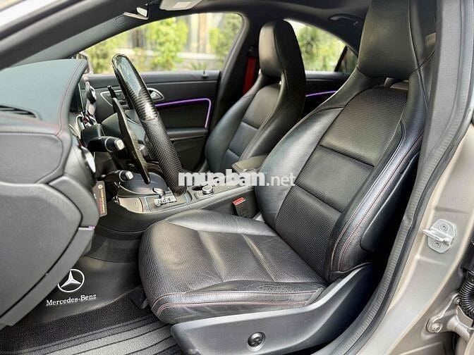 Mercedes CLA45 AMG 2015