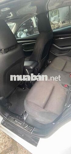 Mazda 3 2022 1.5L Deluxe - 145000 km