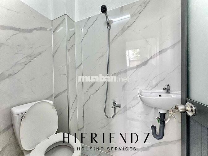 STUDIO TÁCH BẾP CỬA SỔ TRỜI THOÁNG SẴN MÁY LẠNH NGAY TRUNG TÂM TÂN PHU