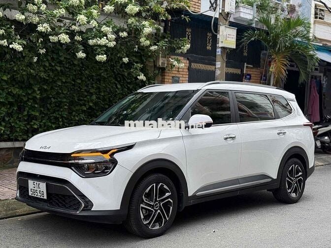 Siêu Lướt Kia Carens 2022 1.4T Premium - 7500 km
