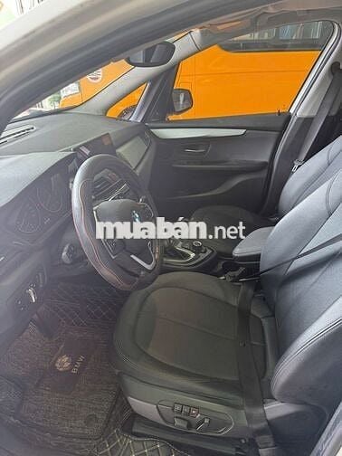 BMW 2 Series 2016 - 7 chỗ ngồi