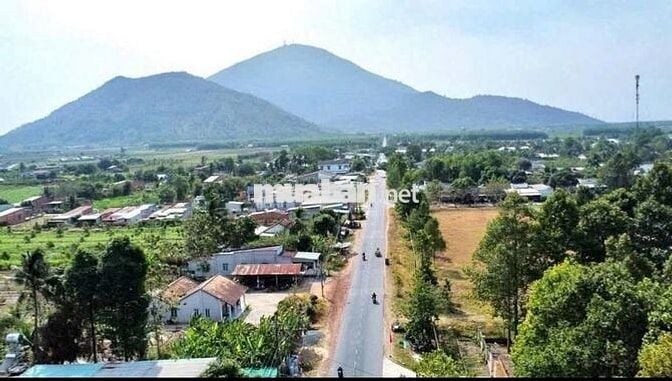 Bán lô đất Đ. Tỉnh lộ 8 gần cầu vượt Củ Chi. DT 102m2. Sổ hồng riêng