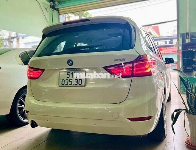 BMW 2 Series 2016 - 7 chỗ ngồi