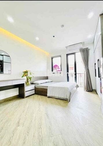 *** 1 CĂN CCMN DÒNG TIỀN CẦU GIẤY 66M -6 TẦNG-MT 5,5M  CHỈ 1 NGOẶ