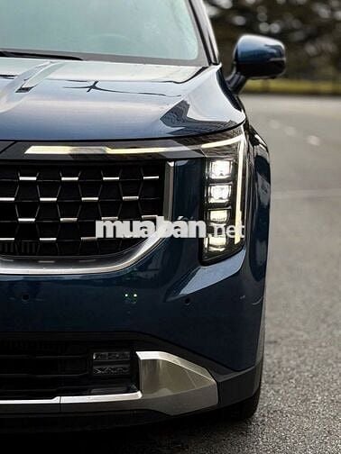 Kia Carnival 2024 2.2D Signature 7 ghế siêu lướt