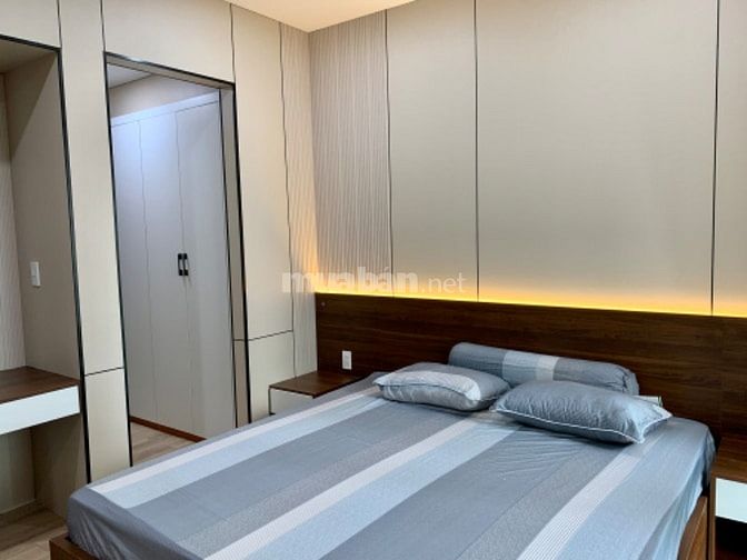 Cho thuê căn hộ 3PN 101m tại Manor cách Quận 1 - 5 phút di chuyển