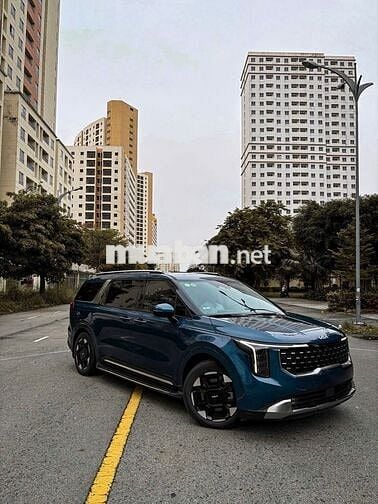 Kia Carnival 2024 2.2D Signature 7 ghế siêu lướt
