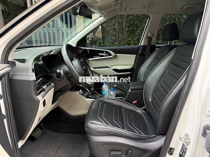 Siêu Lướt Kia Carens 2022 1.4T Premium - 7500 km