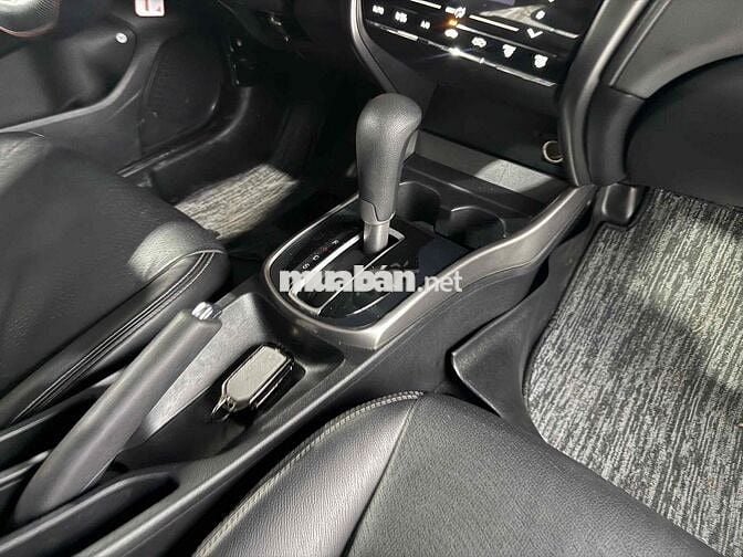 Honda City 2018 1.5 TOP - 35000 km