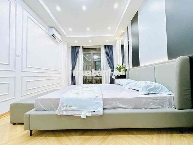 TRẦN DUY HƯNG-MỚI -Ở NGAY-FULL NỘI THẤT-6T THANG MÁY