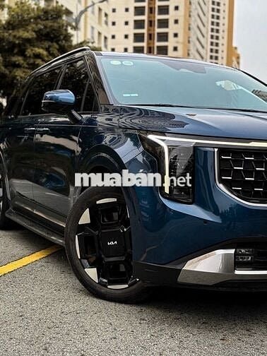 Kia Carnival 2024 2.2D Signature 7 ghế siêu lướt