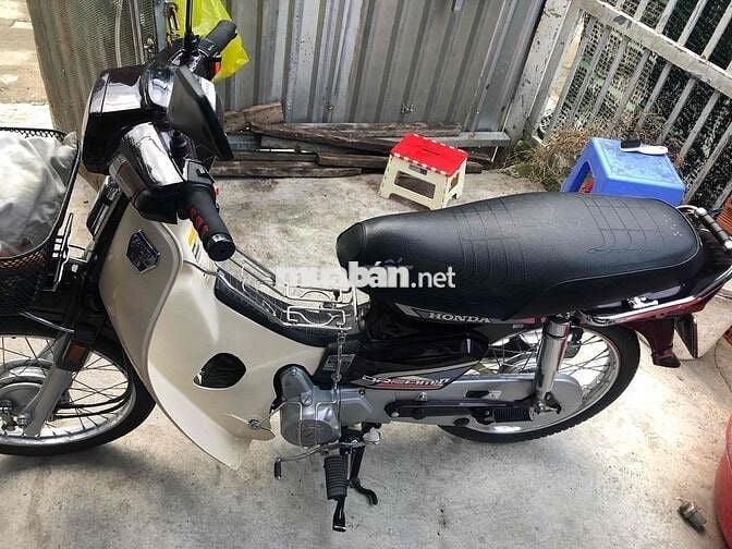 Bán lại xe dream thai 1993