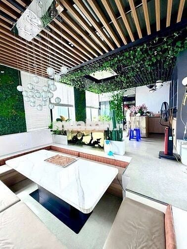 BÁN NHANH TOÀ NHÀ KHU NGHĨA TÂN HOÀNG Q VIỆT, MẶT PHỐ Ô TÔ, KD ĐỈNH