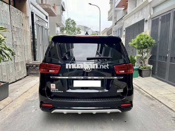 Kia Sedona 2021 2.2 DAT LUXURY Full dầu - 68000 km
