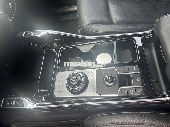 Kia Sorento 2022 Signature 2.2 AT AWD - 79000 km