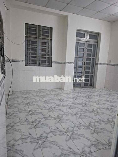 NHÀ TRỆT LẦU 4PN SÁT ĐH NGUYỄN TẤT THÀNH CHO THUÊ