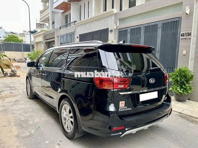 Kia Sedona 2021 2.2 DAT LUXURY Full dầu - 68000 km
