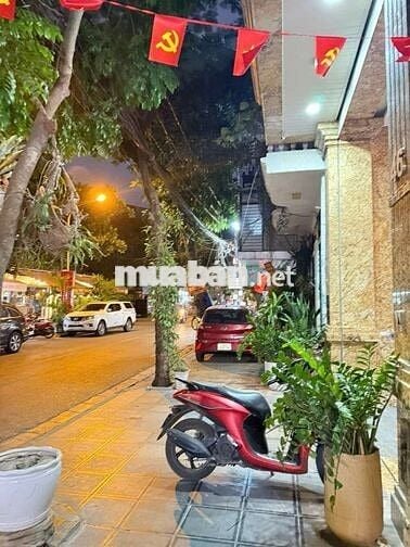 BÁN NHANH TOÀ NHÀ KHU NGHĨA TÂN HOÀNG Q VIỆT, MẶT PHỐ Ô TÔ, KD ĐỈNH