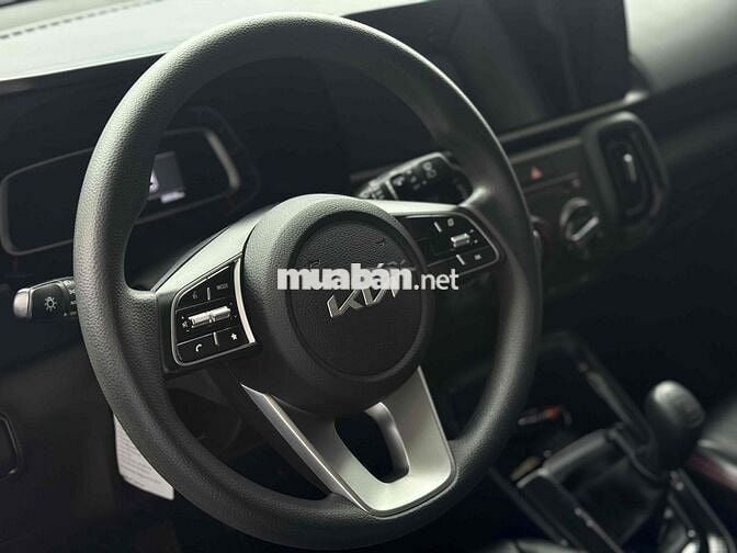 Kia Sonet 2021 Deluxe 1.5 MT - 33000 km | Lướt