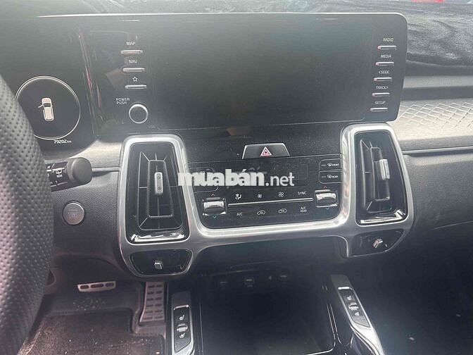 Kia Sorento 2022 Signature 2.2 AT AWD - 79000 km