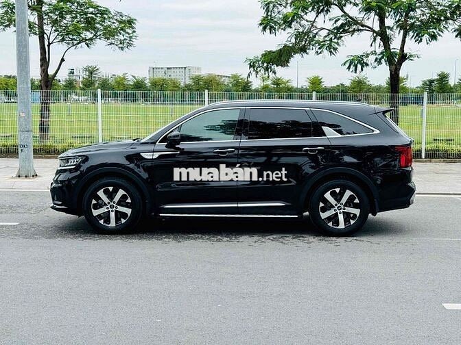 Kia Sorento 2025 Luxury 2.2 AT - 7500 km