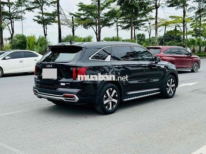 Kia Sorento 2025 Luxury 2.2 AT - 7500 km