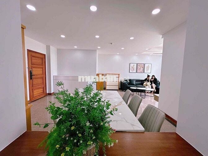 CHÍNH CHỦ CHO THUÊ CĂN 3 PN, CĂN GÓC FULL NỘI THẤT MỚI 100%