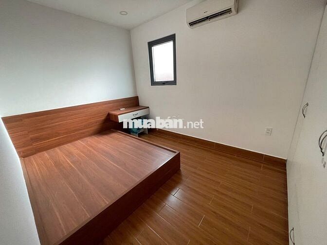 CHO THUÊ NHÀ MT NGUYỄN GIA TRÍ QBT, DT 4x20M, HẦM TRỆT 4 LẦU, 70 TRIỆU