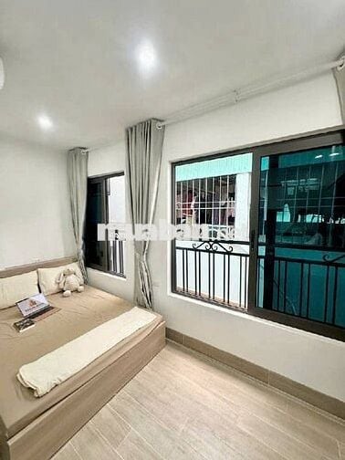 PHỐ HOA BẰNG - XÂY MỚI THANG MÁY - 10 PHÒNG THUÊ - GPXD PHÒNG CHÁY ĐỦ