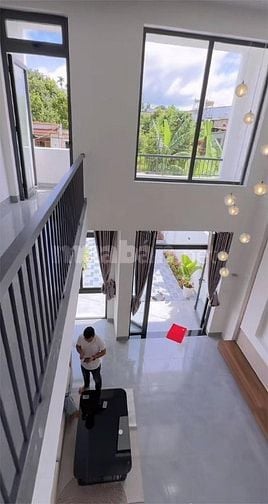 Nhà mới xây 120m2 ngay TT Thủ Dầu Một - SHR sang tên ngay - vào ở ngay