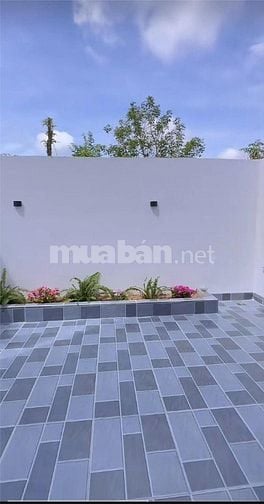 Nhà mới xây 120m2 ngay TT Thủ Dầu Một - SHR sang tên ngay - vào ở ngay