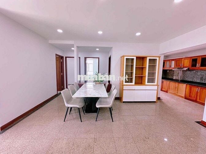 CHÍNH CHỦ CHO THUÊ CĂN 3 PN, CĂN GÓC FULL NỘI THẤT MỚI 100%