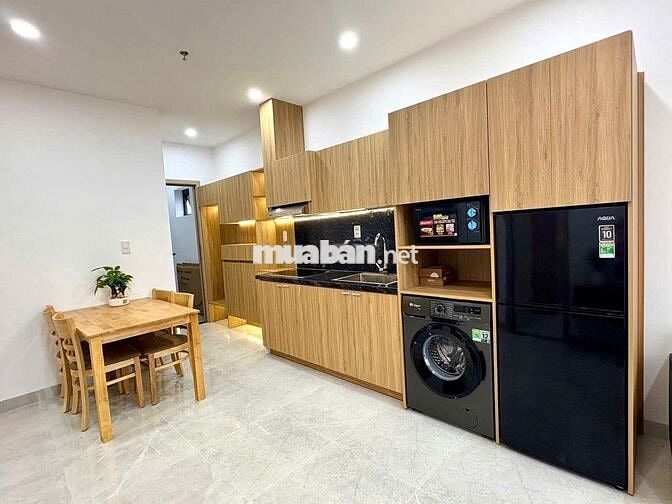 Cho thuê căn hộ 2 phòng ngủ ngay biển Mỹ Khê- Gần An Thượng