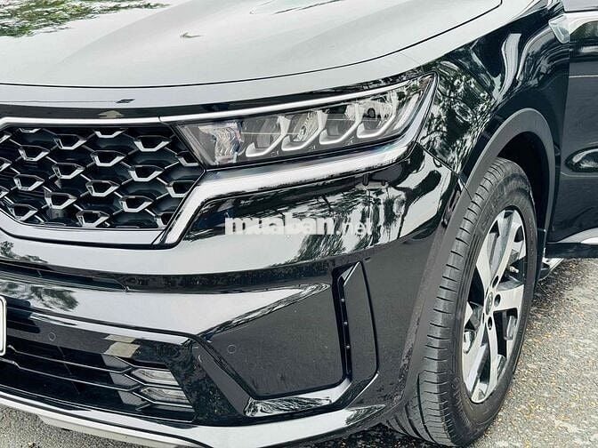 Kia Sorento 2025 Luxury 2.2 AT - 7500 km