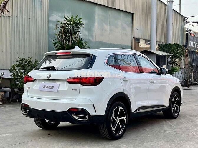 MG HS - SUV 5 chỗ hạng C lăn bánh 6xx