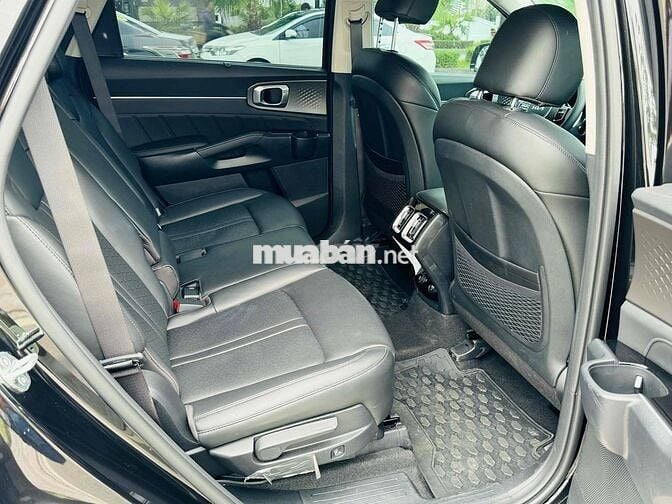 Kia Sorento 2025 Luxury 2.2 AT - 7500 km