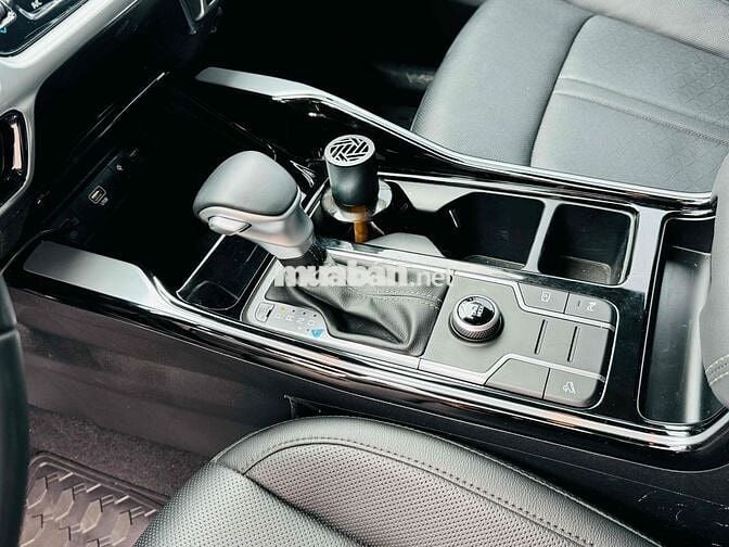 Kia Sorento 2025 Luxury 2.2 AT - 7500 km