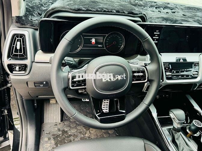 Kia Sorento 2025 Luxury 2.2 AT - 7500 km