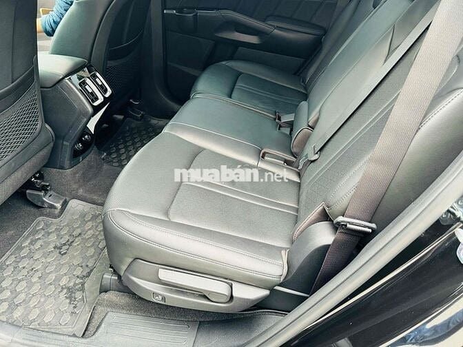 Kia Sorento 2025 Luxury 2.2 AT - 7500 km