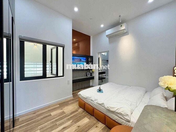 nhà 3 tầng 3 mê kiệt 3m Hoàng hoa thám nhà xây kiên cố